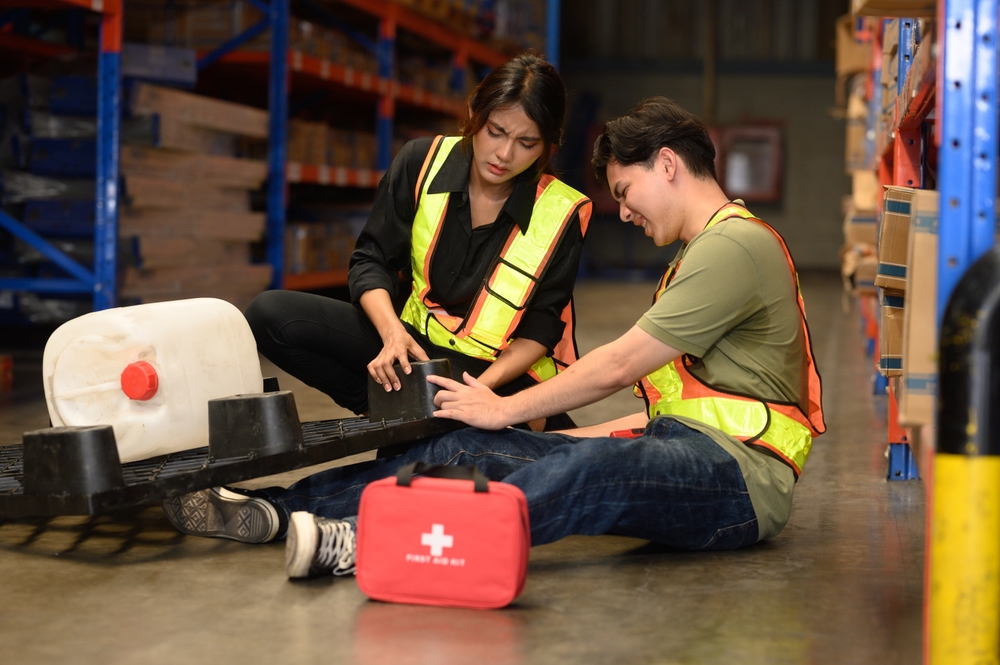 First,Aid,Support,Accident,At,Work,Of,Worker,At,Factory.