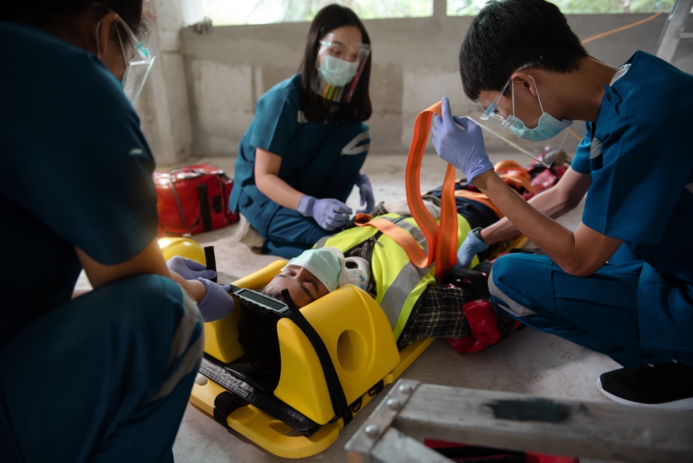 First,Aid,For,Injuries,In,Work,Accidents.,Using,First,Aid